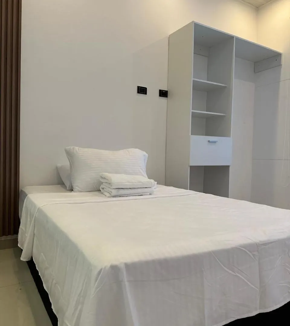 מלון דירות קאלי Apartahotel Cristales קולומביה