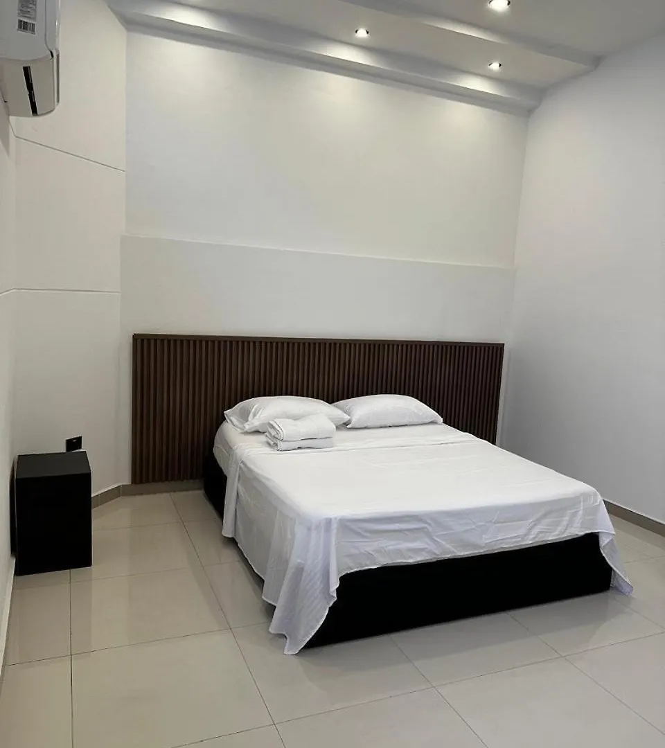 קאלי Apartahotel Cristales קולומביה